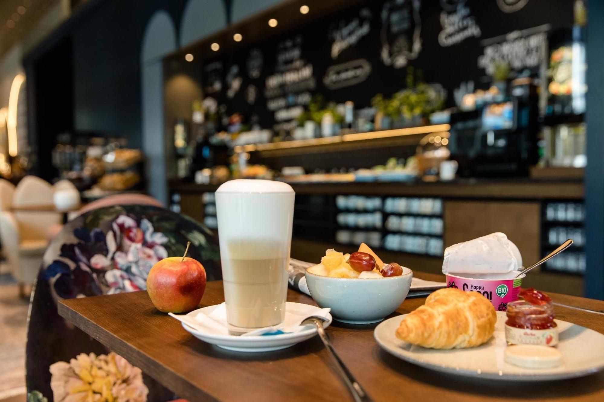 Motel One Dresden Am Zwinger Eksteriør bilde