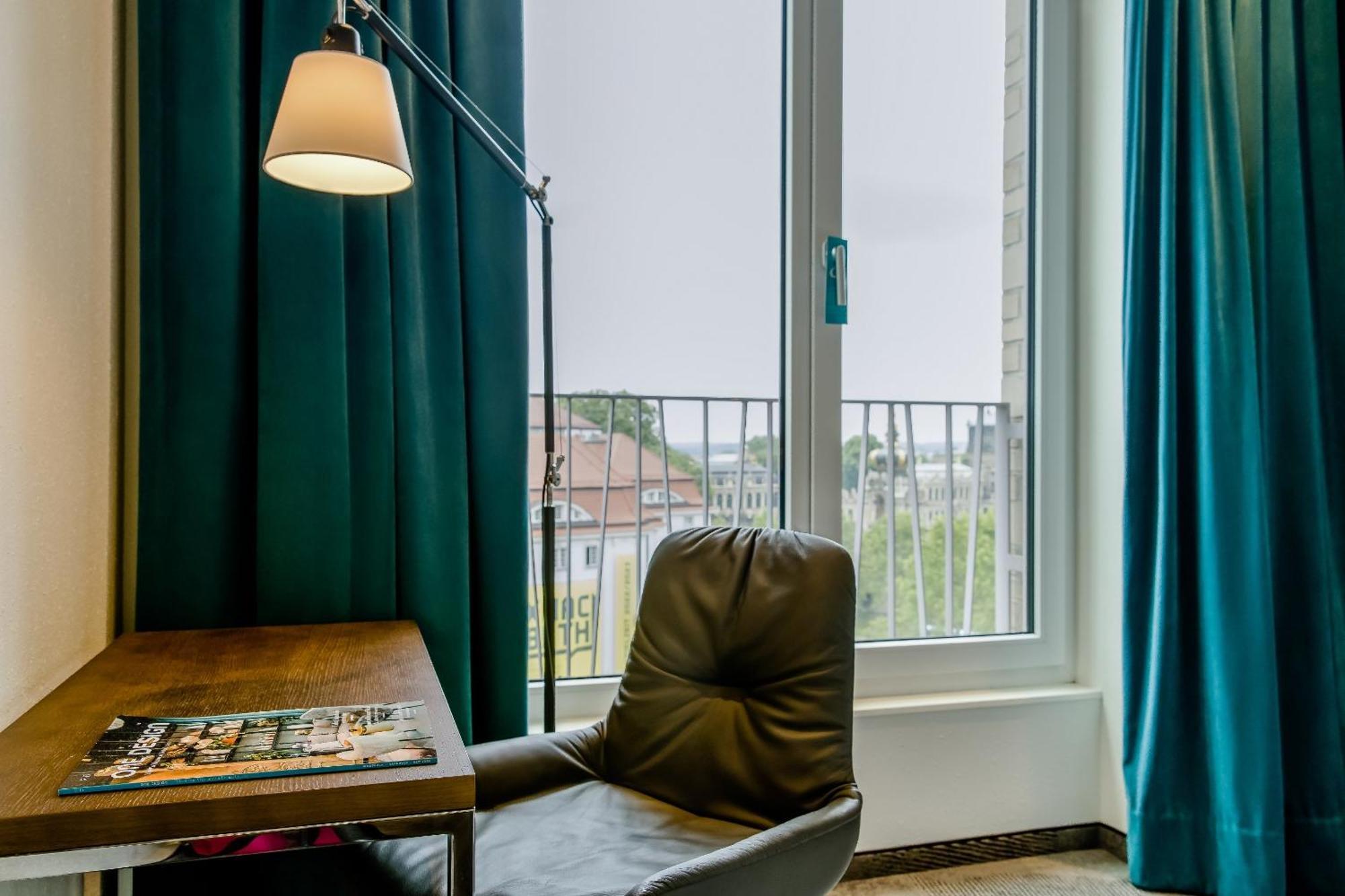 Motel One Dresden Am Zwinger Eksteriør bilde