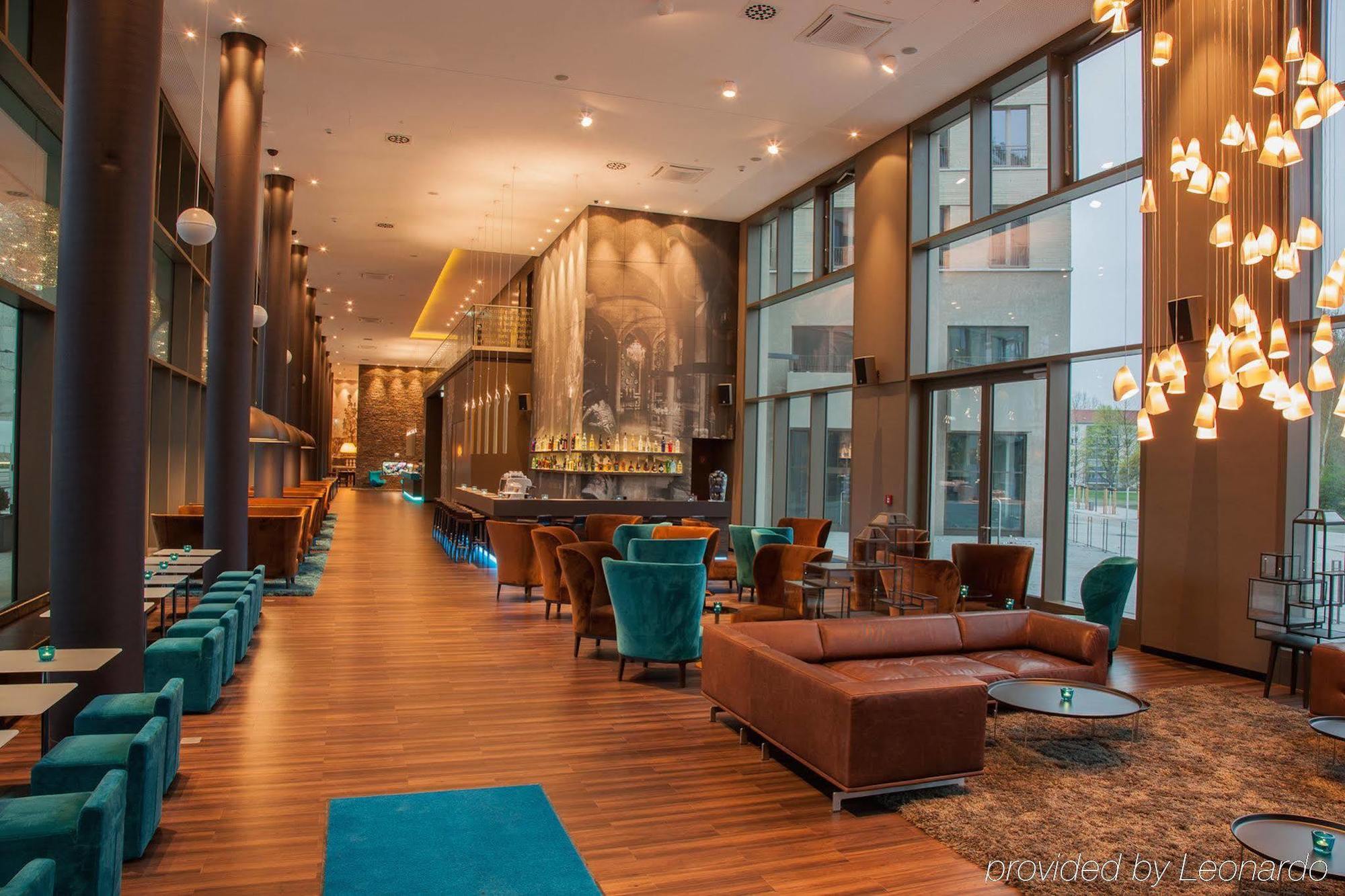 Motel One Dresden Am Zwinger Eksteriør bilde